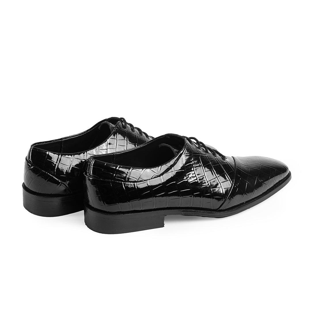 Blind seam lace-up with croco detail- black