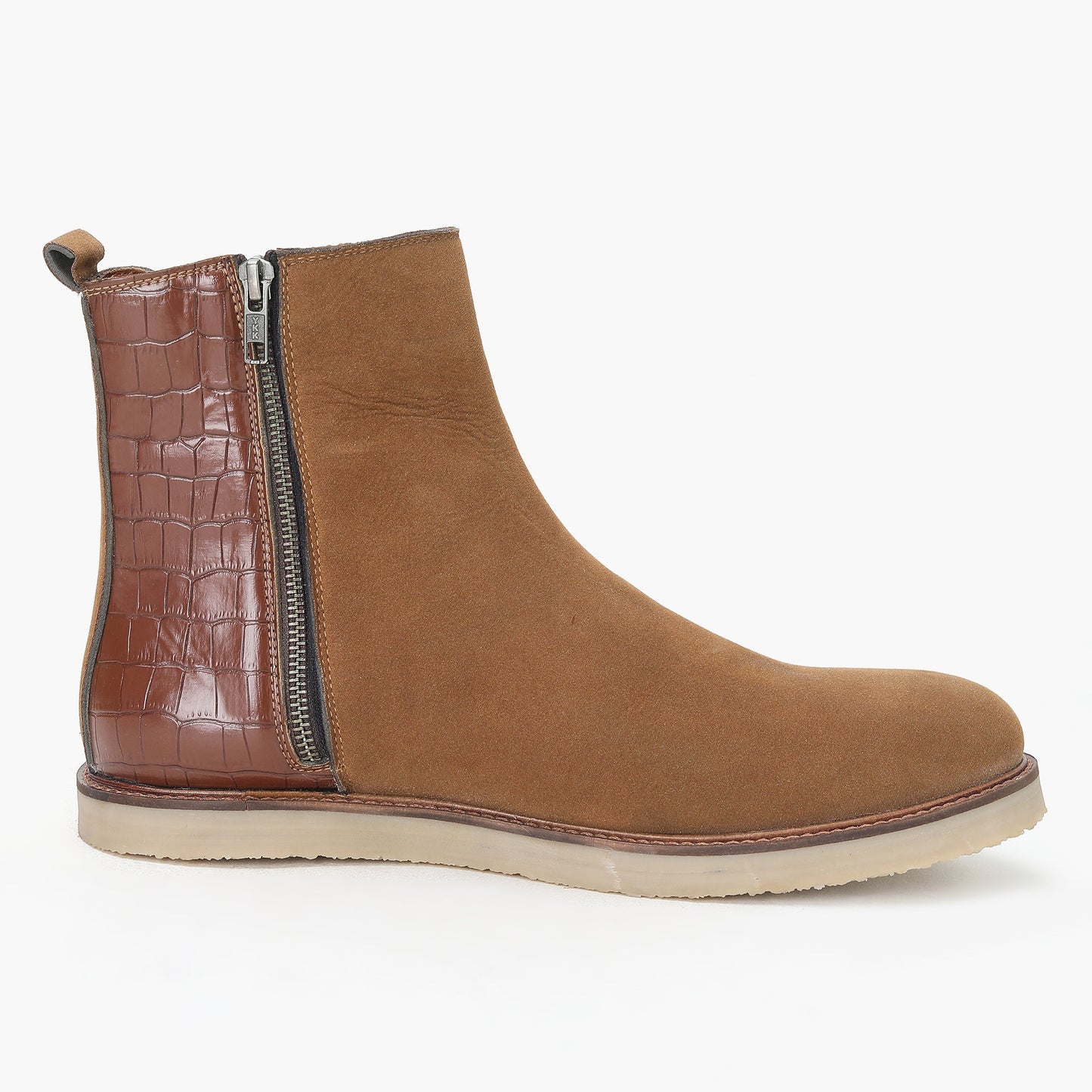 CHELSEA BOOTS