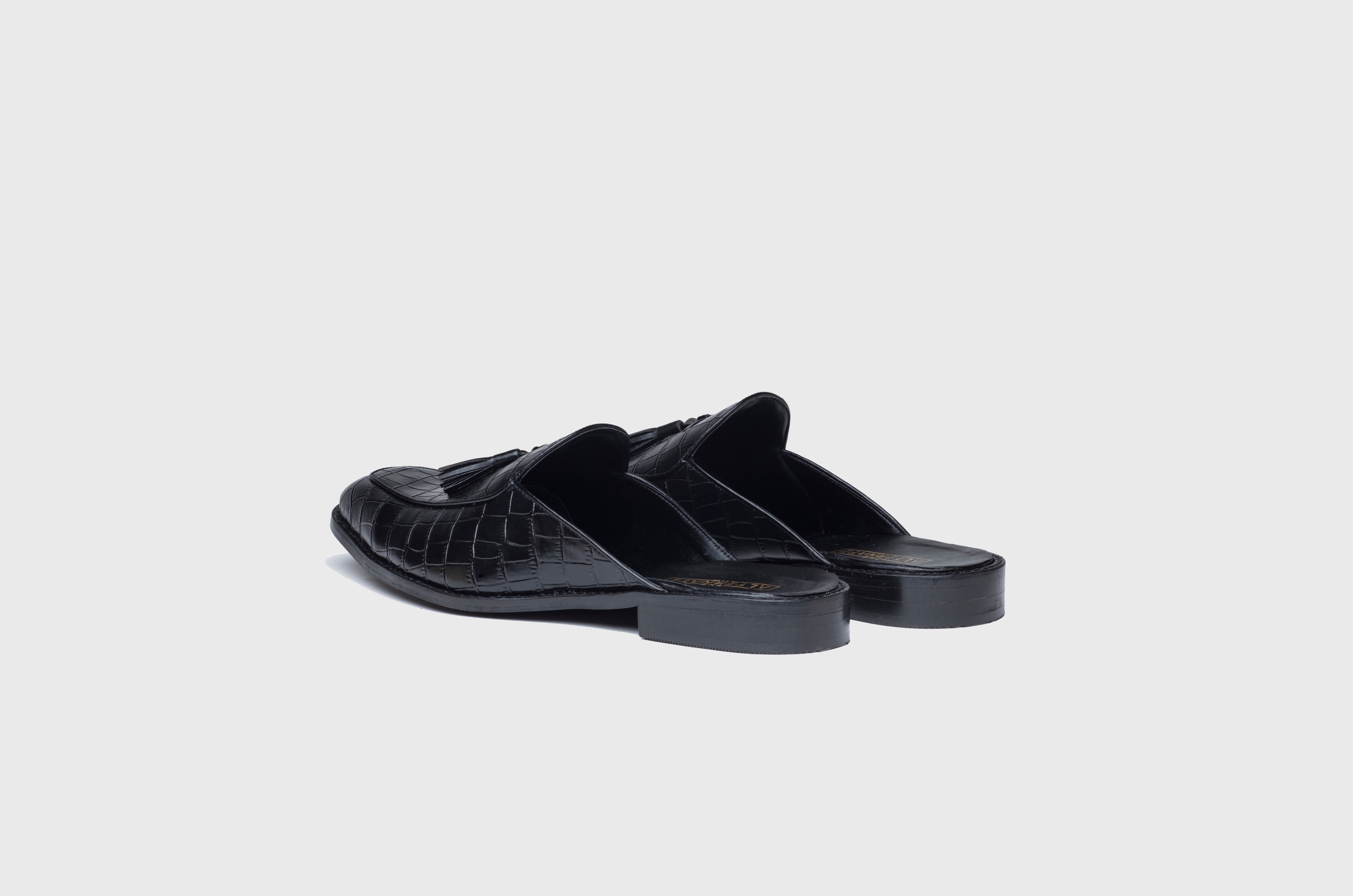 ALLIGATOR MULES BLACK The Alternate